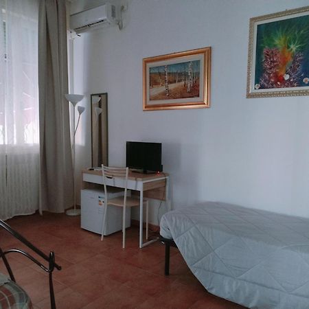 B&B Le Muse Ferrara Exterior photo