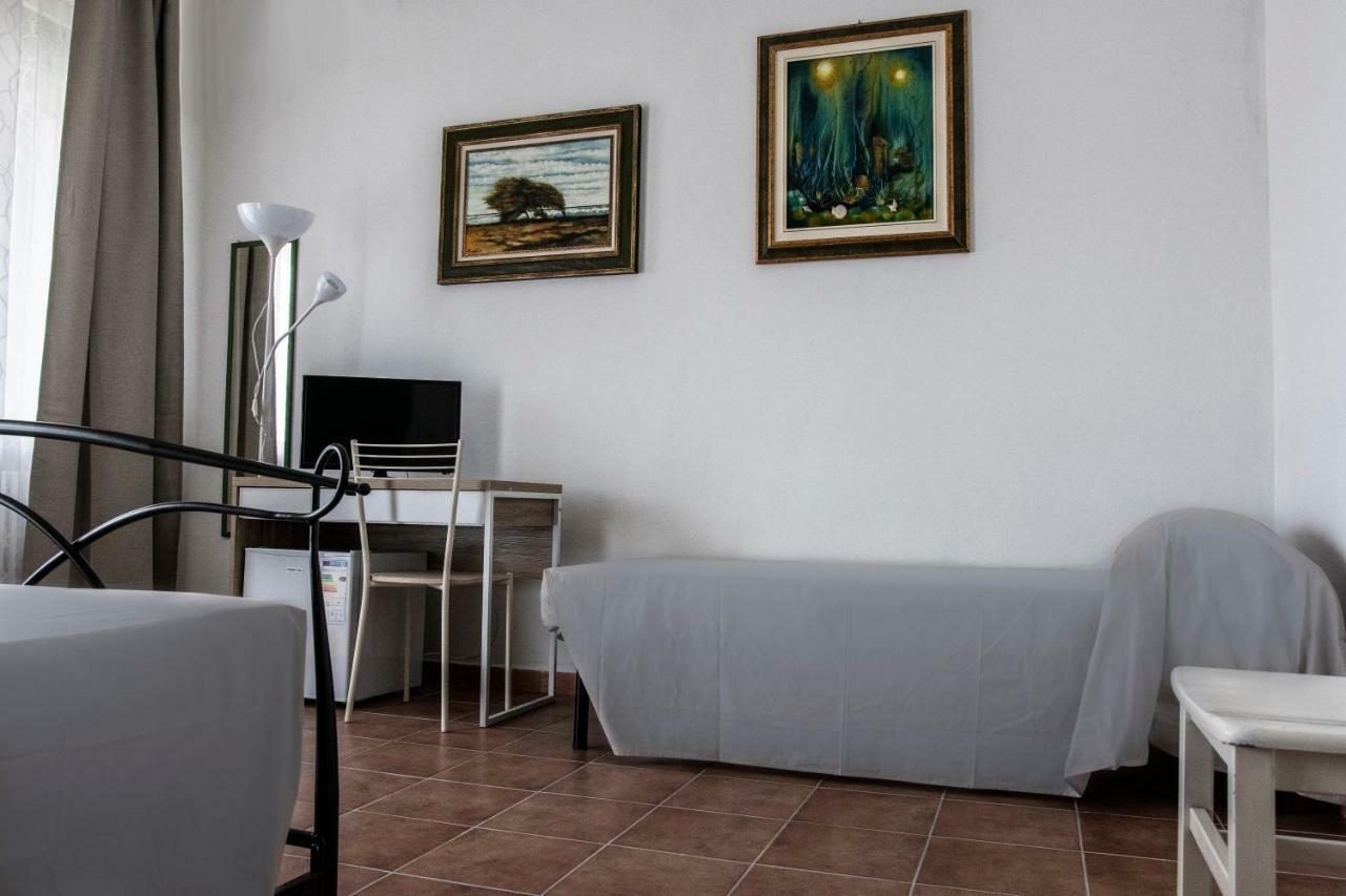 B&B Le Muse Ferrara Exterior photo